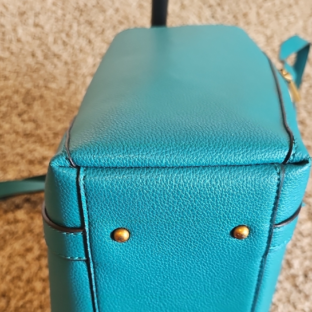 GUESS Teal Tote Bag - Picture 9 of 12
